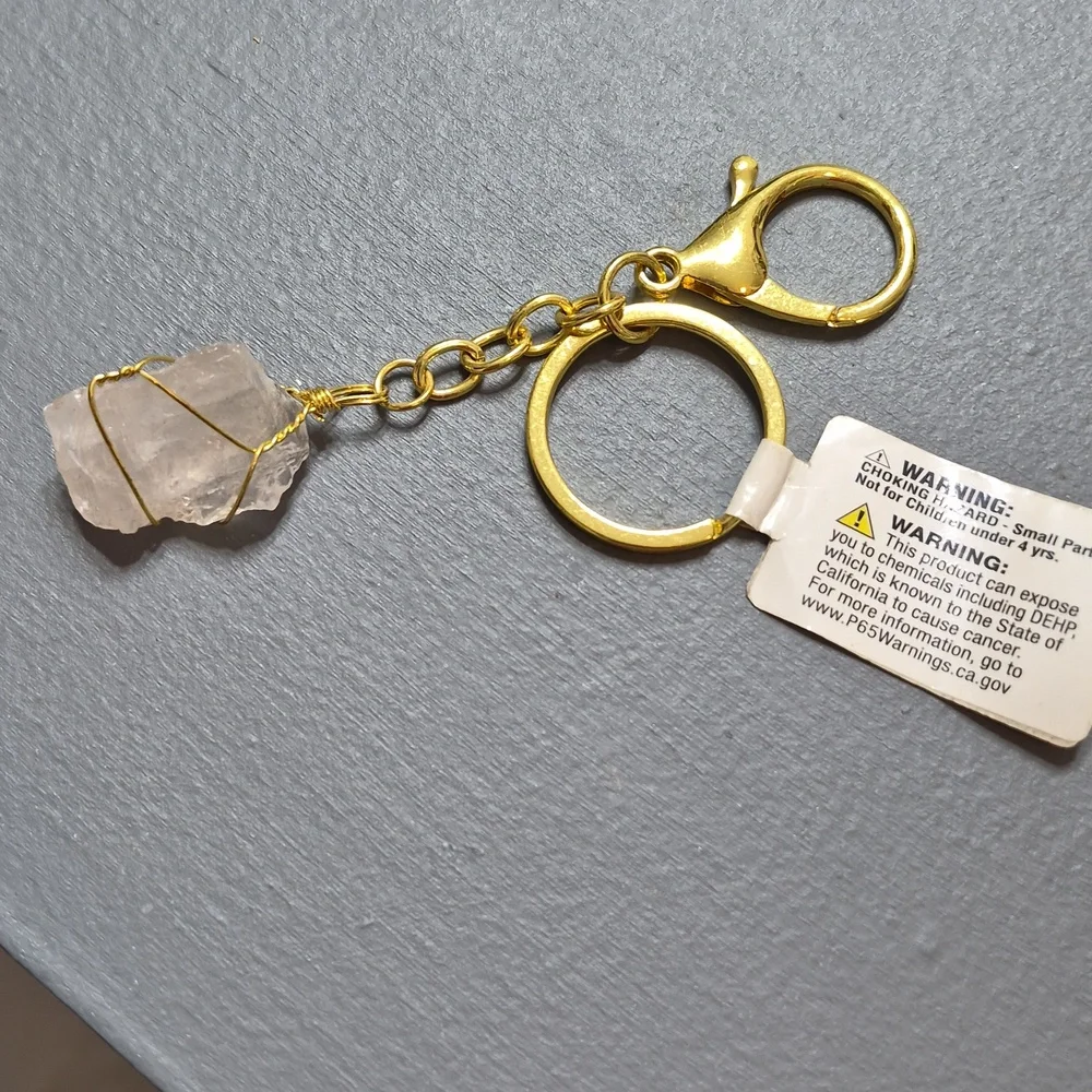Natural White Quartz Crystal Goldtone  Keychain New